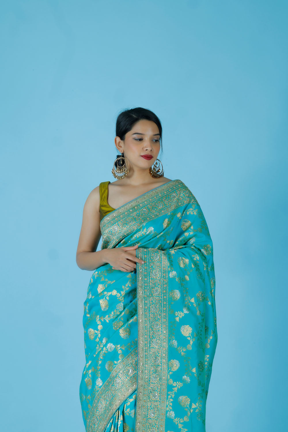 RADHA - Handwoven Banarsi Silk Sari